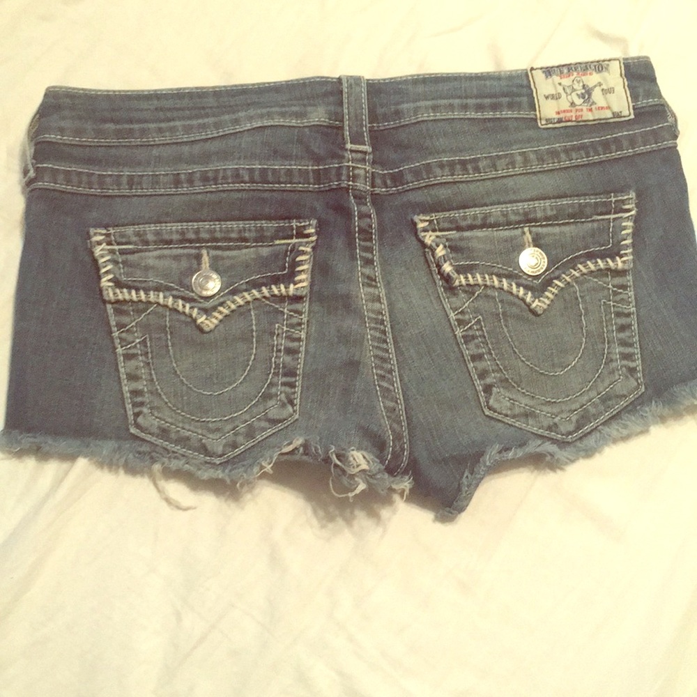 Great true religion jean shorts!